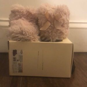 infant light pink ugg boots